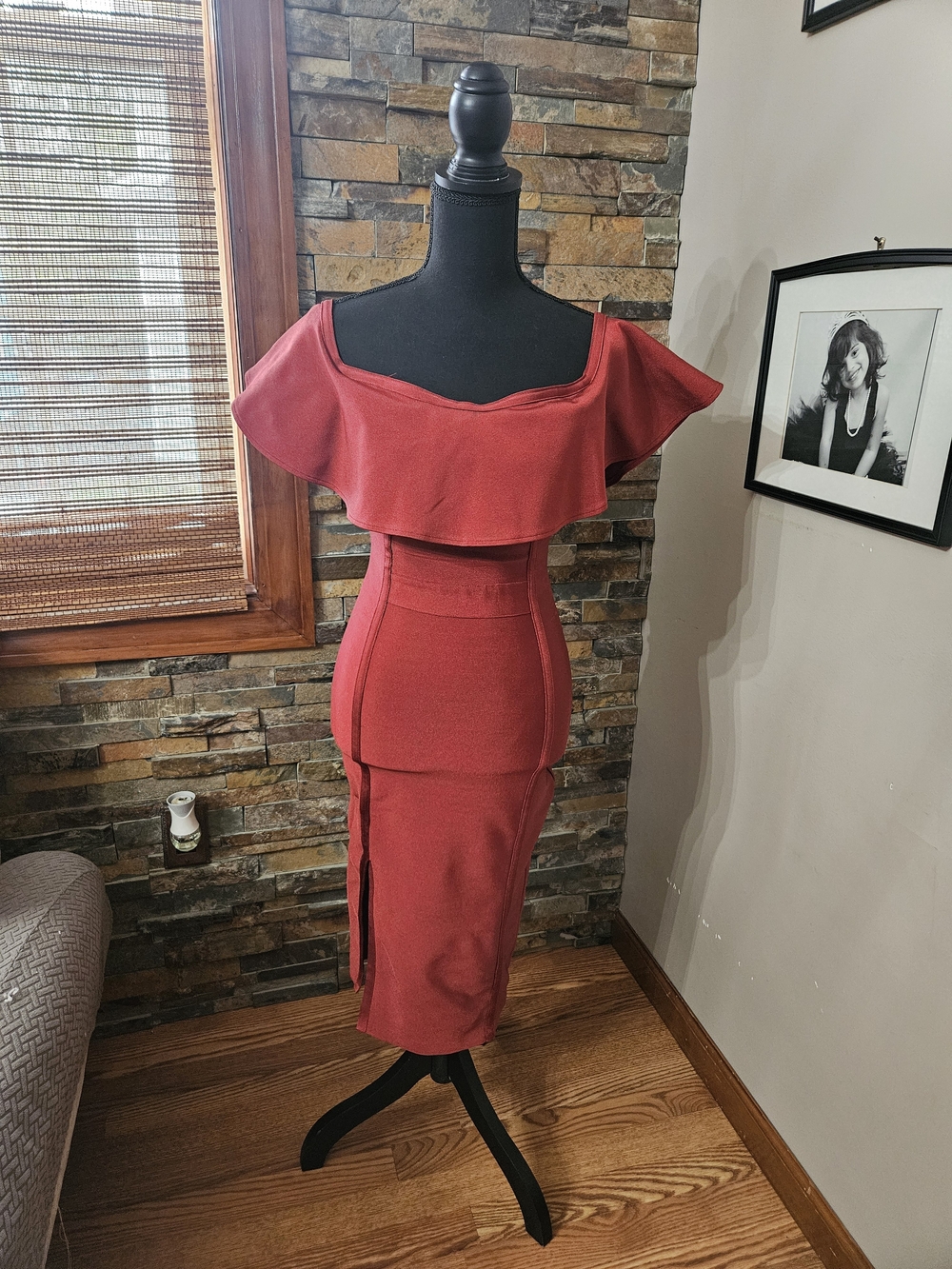 Fashion Nova Red One-Shoulder Ruffle Midi Dress Bandage
